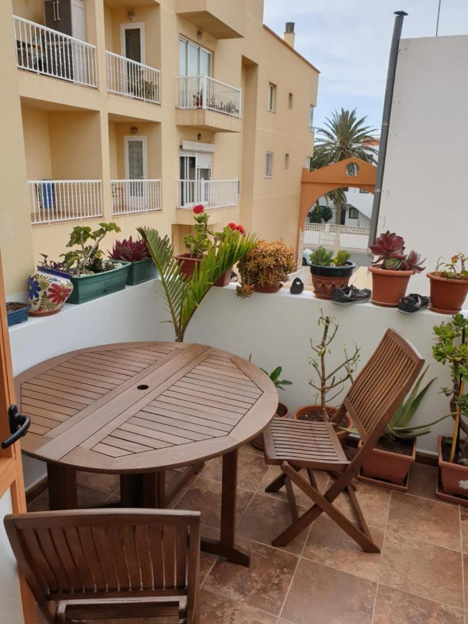 Cozy Apartment Near The Ocean Коралео Екстериор снимка
